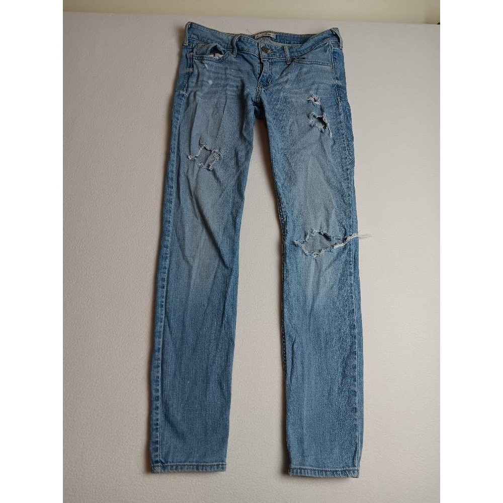 Hollister Womens Jeans W28 L31 Size 7R Distressed Ripped Skinny Light Wash Denim
